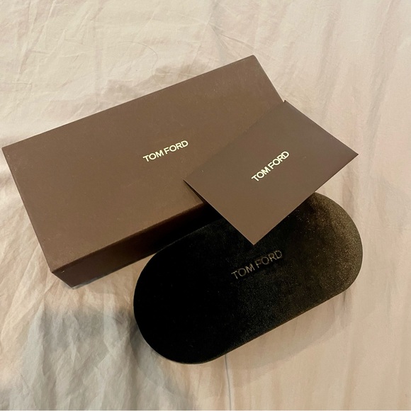 Tom Ford Women’s 5510 Dark Frame Eyeglasses - Picture 3 of 8